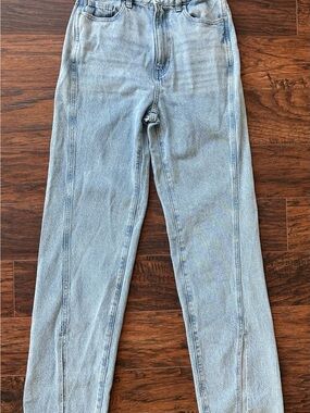 PacSun Boyfriend Barrel Jeans Women’s Size 26 High Rise Light Wash Split Hem